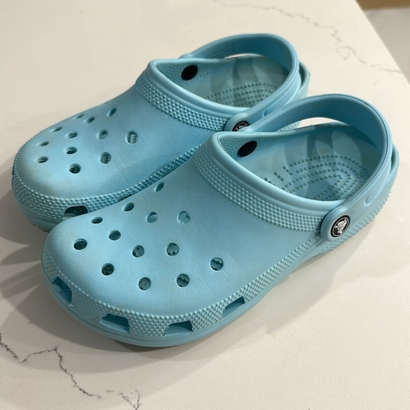 CROCS from official Croc store - Picture 3 of 3